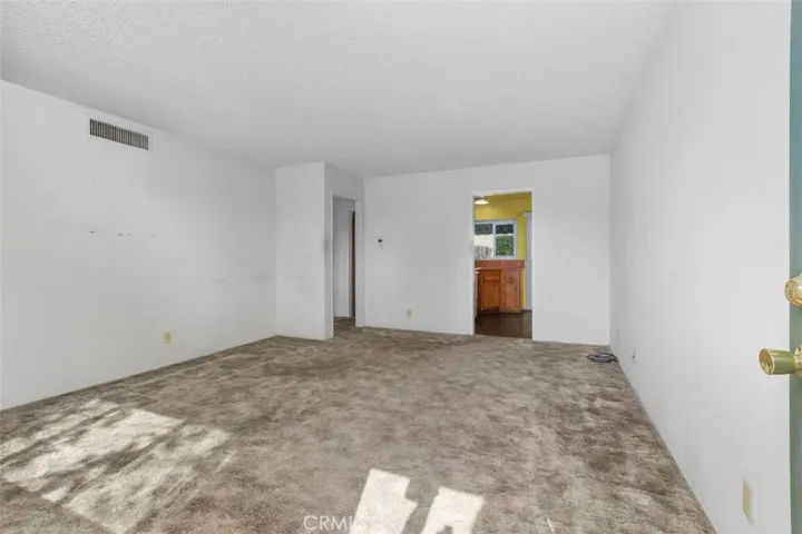 11685 Verona, Yucaipa, California 92399 — photo 5
