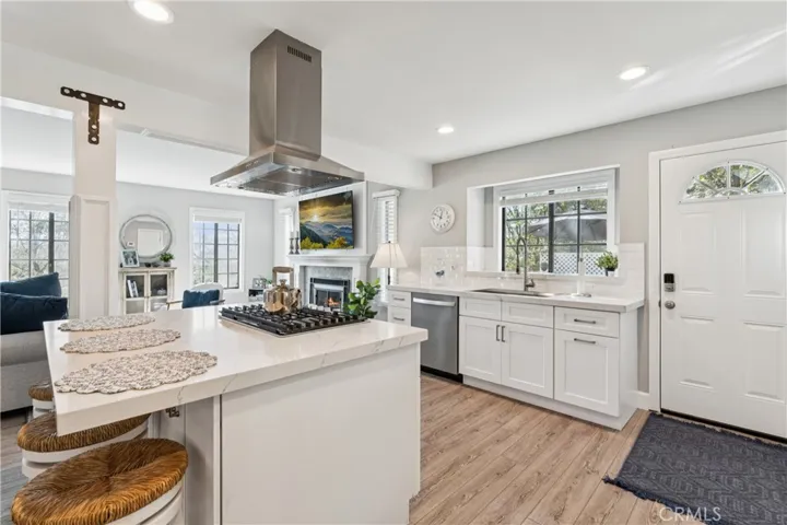27962 West Shore, Lake Arrowhead, California 92352 — photo 5