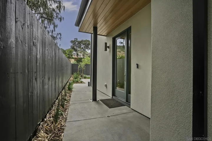6255 Dowling Dr, La Jolla, California 92037 — photo 5