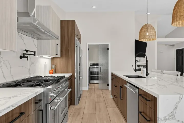18_49185_Balada_Ct-Kitchen-09-1