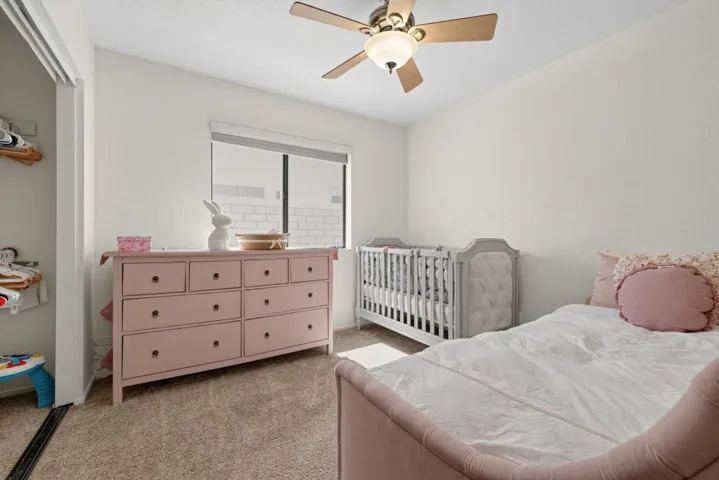23_49185_Balada_Ct-Bedroom-24-1