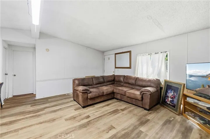 9833 E Avenue S8, Littlerock, California 93543 — photo 5