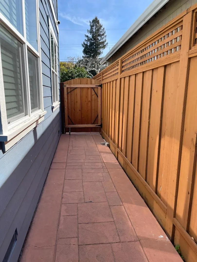 Left-Side Entrance to backyard