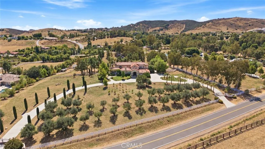 20855 Avenida Castilla, Murrieta, California 92562 — photo 5
