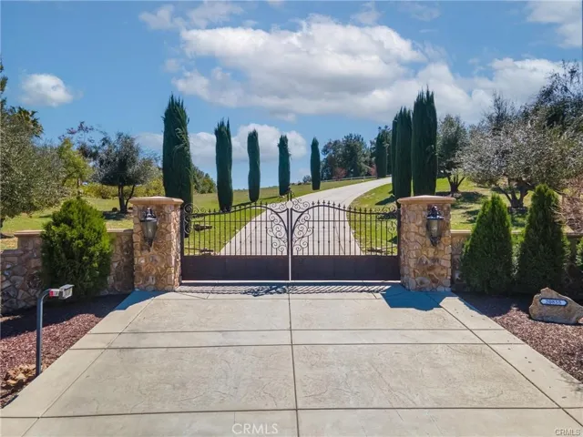 20855 Avenida Castilla, Murrieta, California 92562 — photo 4
