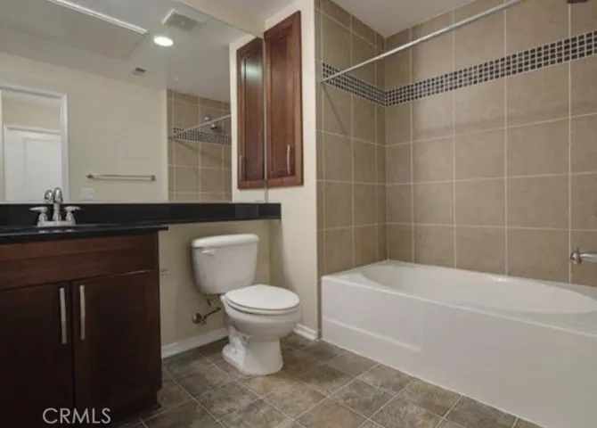 1124 Scholarship, Irvine, California 92612 — photo 4