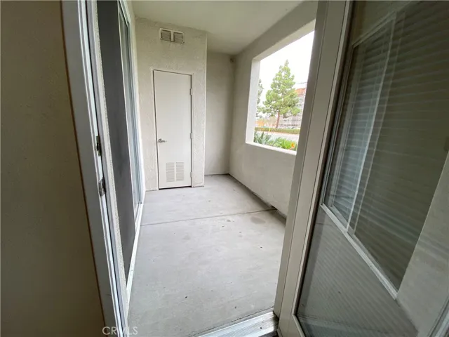 1124 Scholarship, Irvine, California 92612 — photo 5