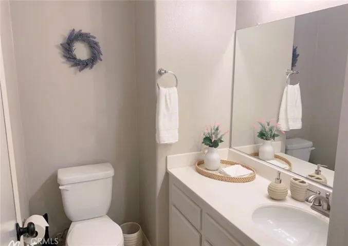33551 Maplewood Ct, Temecula, California 92592 — photo 4