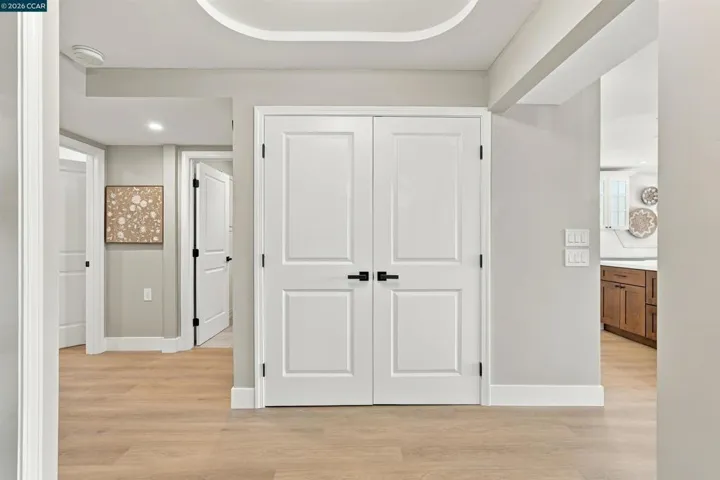 2501 Pine Knoll Dr 10, Walnut Creek, California 94595 — photo 4