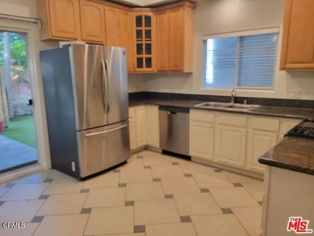 4117 Briggs Avenue, Montrose, California 91020 — photo 5