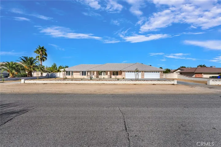 14704 Pamlico, Apple Valley, California 92307 — photo 4