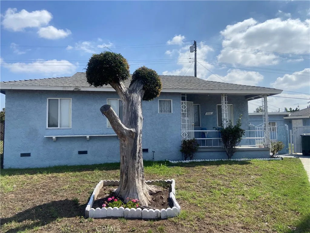 335 E 158th