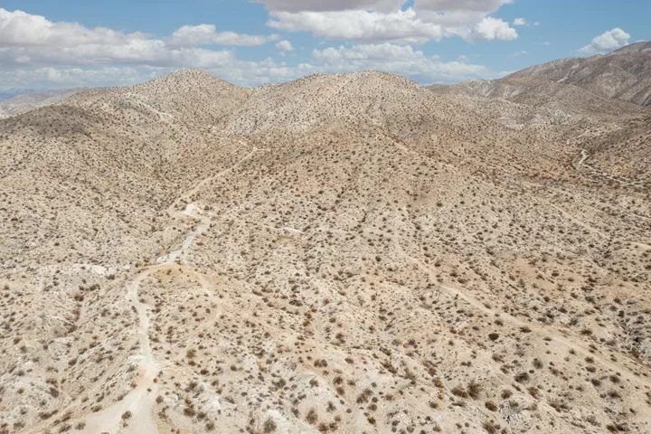 9004 Calle De Begiuos, Desert Hot Springs, California 92240 — photo 5