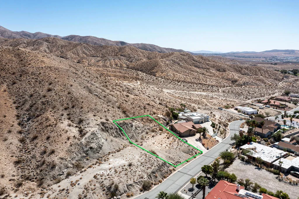 12210 Skyline Dr