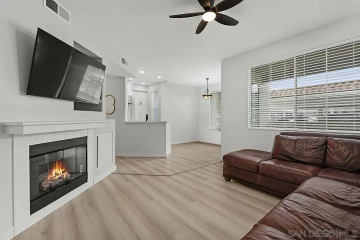 10810 Sabre Hill Dr. 175, San Diego, California 92128 — photo 4