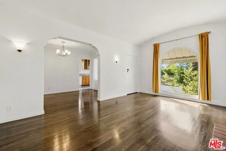 8415 Rosewood Avenue, West Hollywood, California 90048 — photo 5