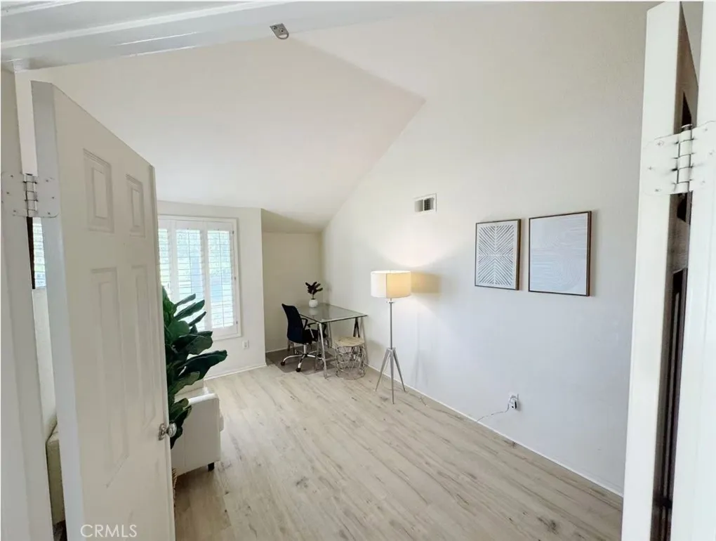 gallery-image 5