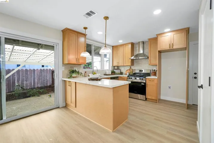 31871 Kennet St, Hayward, California 94544 — photo 5