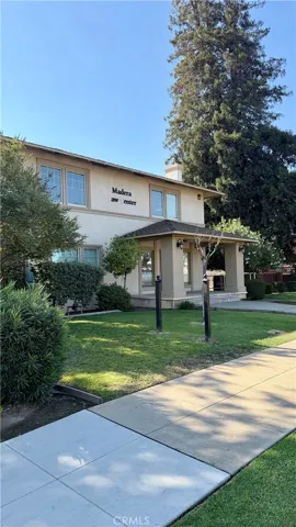 400 W Yosemite Avenue, Madera, California 93637 — photo 4