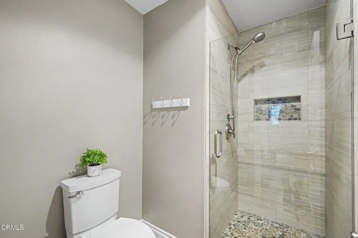 534 Holly Avenue, Oxnard, California 93036 — photo 5