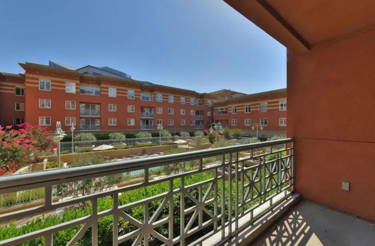 130 E San Fernando Street 407, San Jose, California 95112 — photo 5