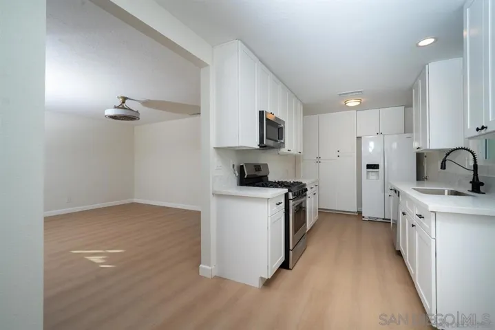 2398 San Bernardo Ave, Hemet, California 92545 — photo 5