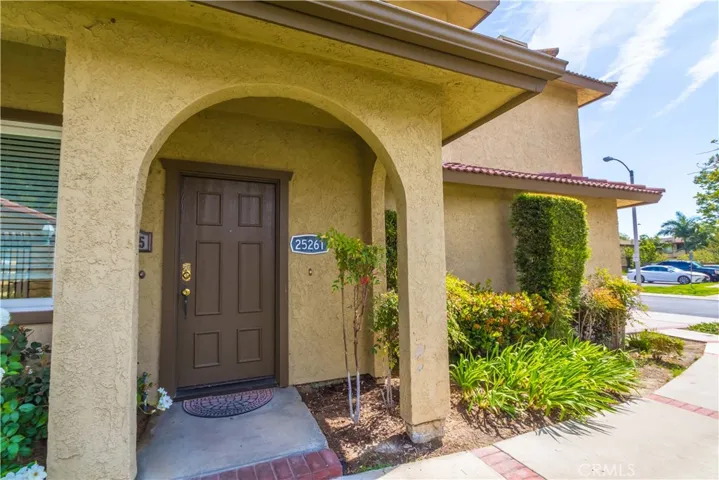 25261 Tanoak, Lake Forest, California 92630 — photo 5