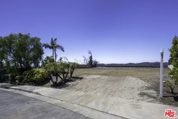 16895 Calle De Sarah, Pacific Palisades, California 90272 — photo 4