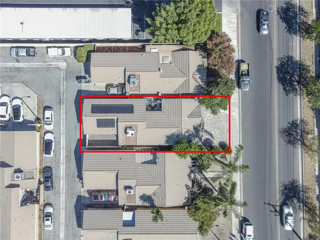 street parking or alley access to garage