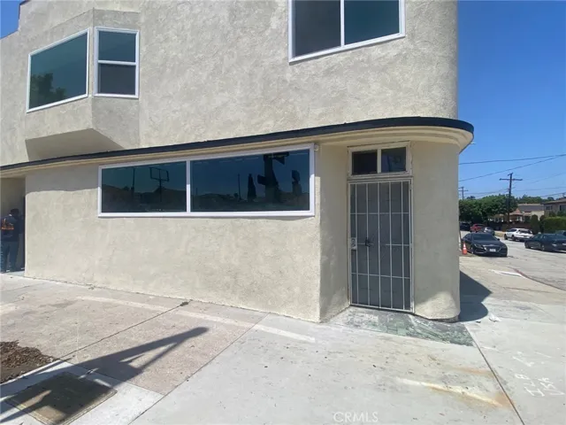 3201 W Florence, Los Angeles, California 90043 — photo 4