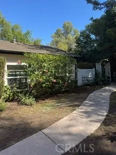 Guest House with Full Kitchen & Bath