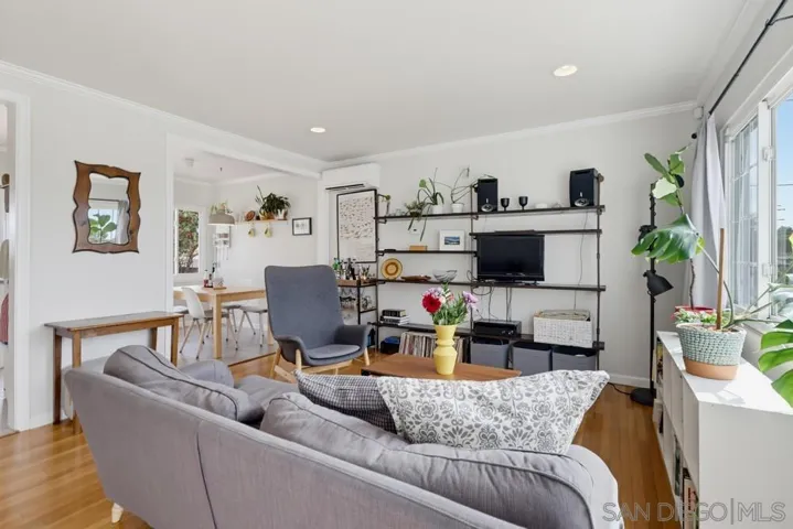 5162 Pirotte, San Diego, California 92105 — photo 5