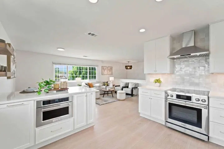 1567 Glencrest Drive, San Jose, California 95118 — photo 4