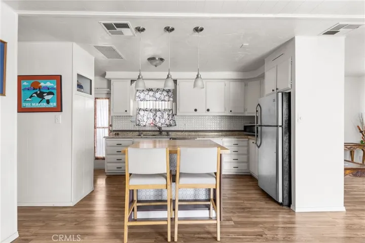 332 N Lyon Avenue 74, Hemet, California 92543 — photo 4