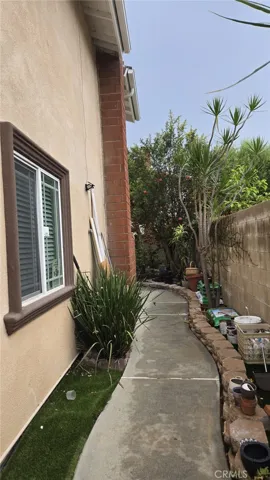 Walkway to backyard