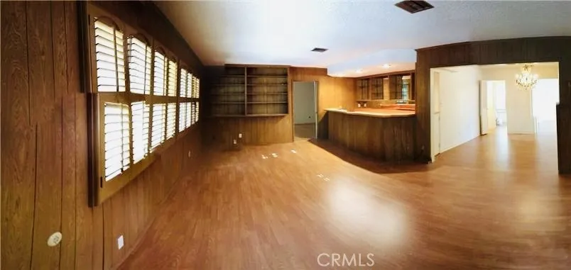 gallery-image 3
