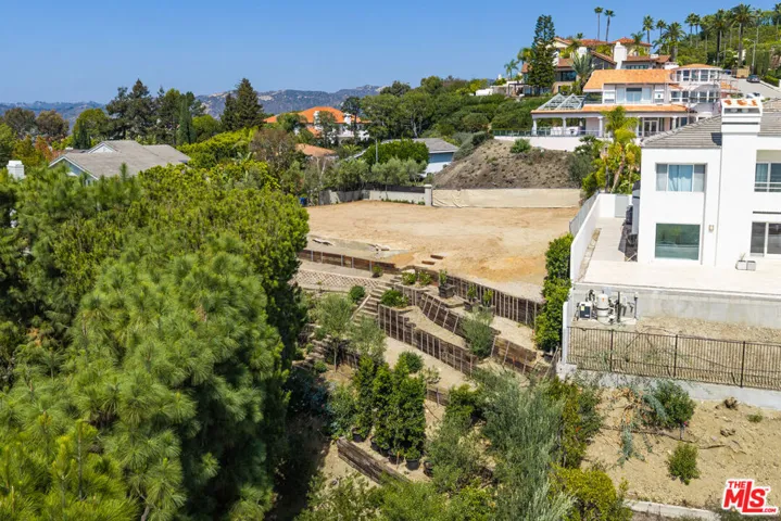 16810 Glynn Drive, Los Angeles, California 90272 — photo 4