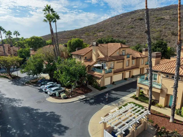 12616 Springbrook Drive Unit D, San Diego, California 92128 — photo 5