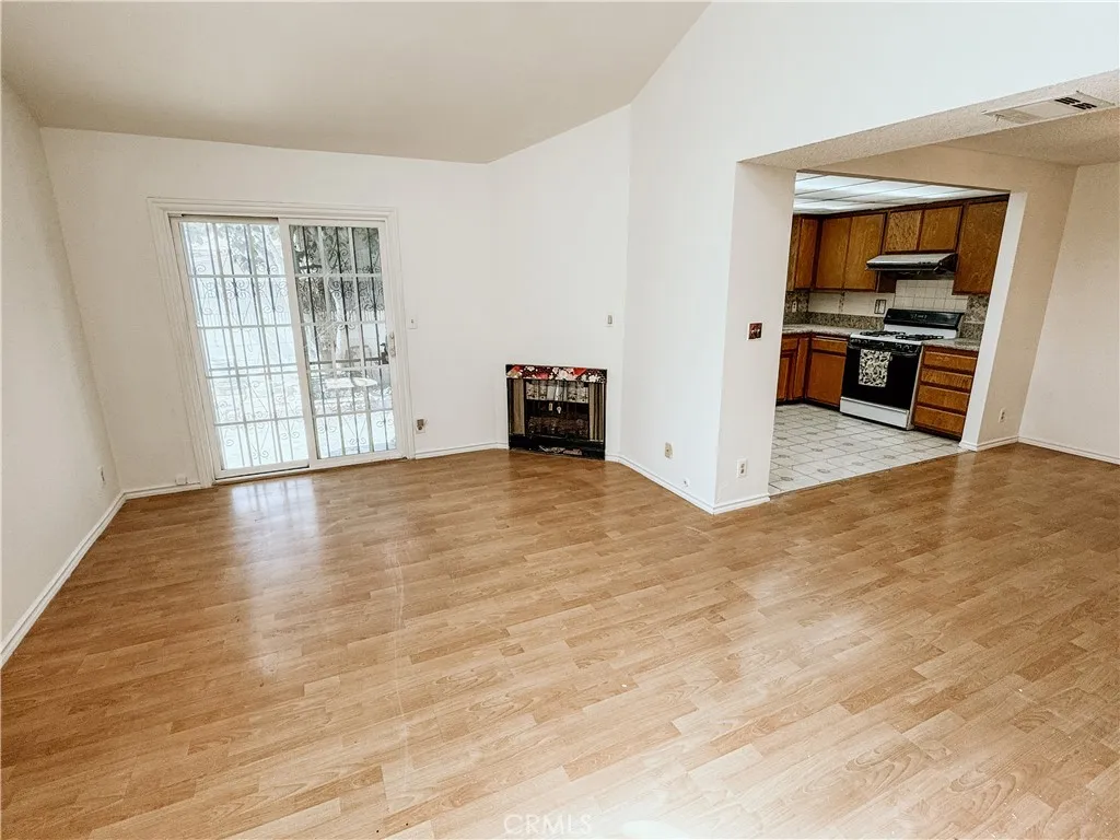 gallery-image 4