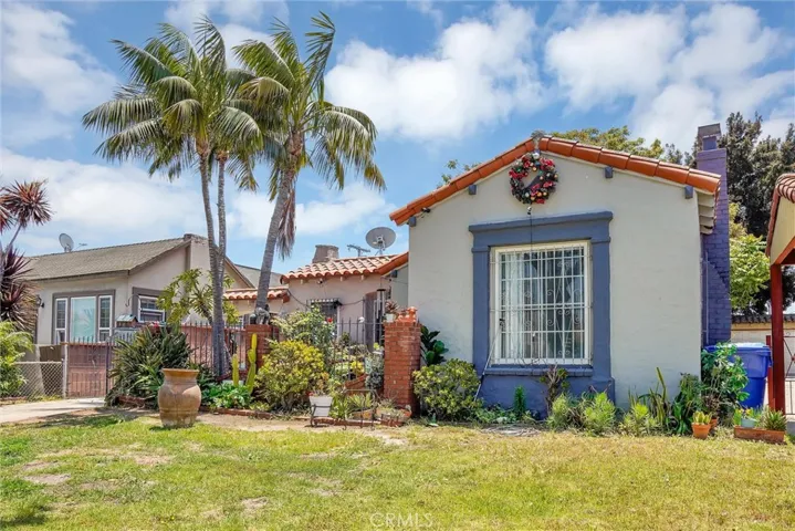 2028 W 84th, Los Angeles, California 90047 — photo 4