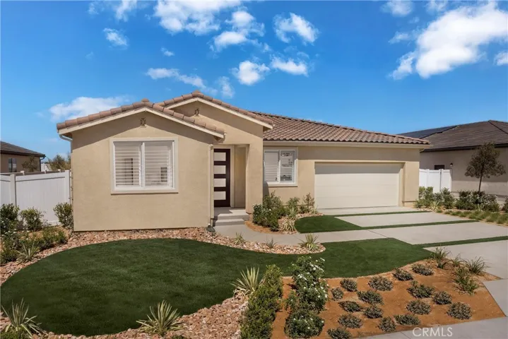 *Photos shown are of the Plan 4 model home and are for representation purposes only. Actual features, finishes, and layout may vary.