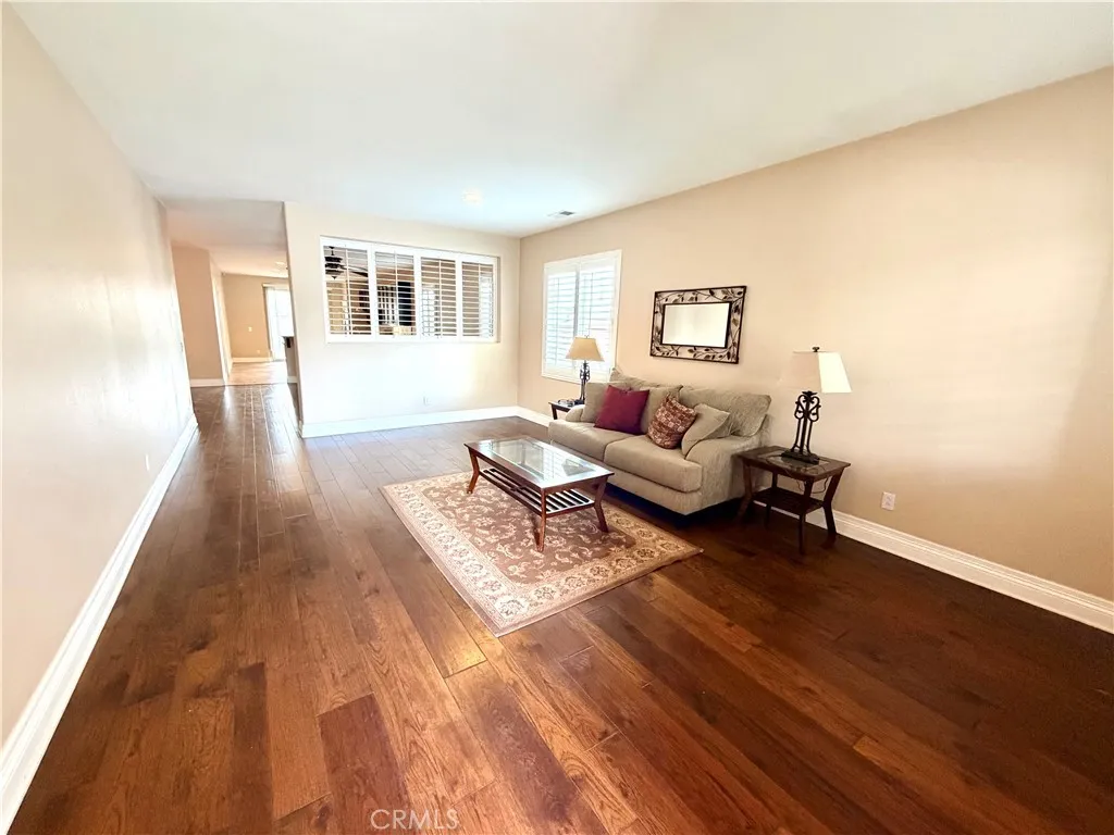 gallery-image 3