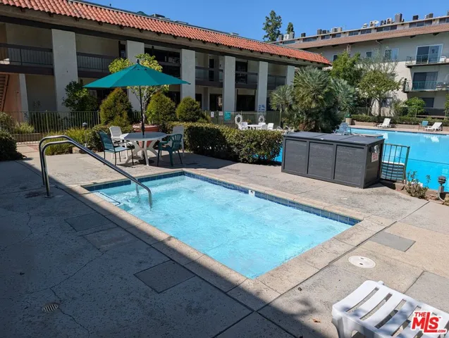 Community Hot Tub
