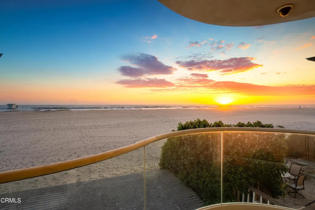 4015 Ocean Dr - Twlights MLS-1 4015 Ocean Dr - Twlights MLS-1