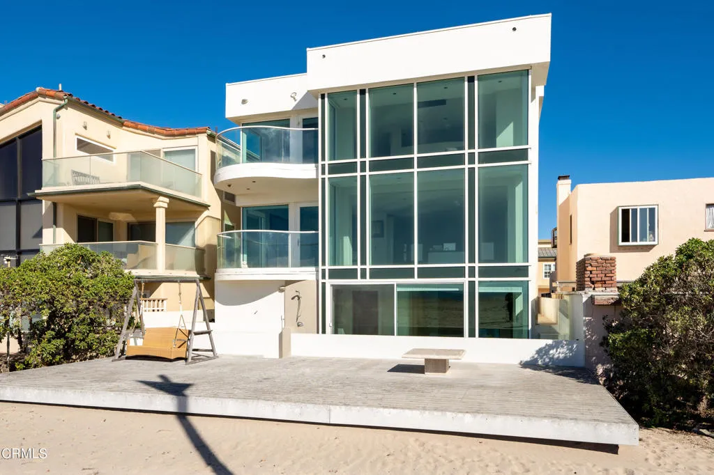 4015 Ocean Drive MLS (59 of 61) 4015 Ocean Drive MLS (59 of 61)