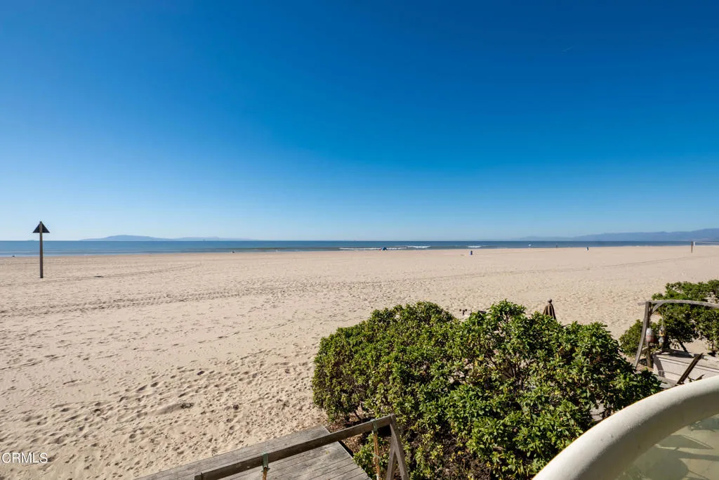 4015 Ocean Drive MLS (53 of 61) 4015 Ocean Drive MLS (53 of 61)