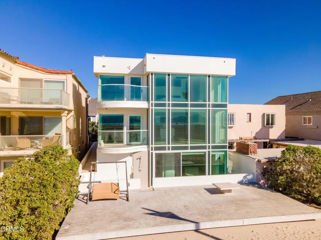 4015 Ocean Drive MLS (28 of 61) 4015 Ocean Drive MLS (28 of 61)