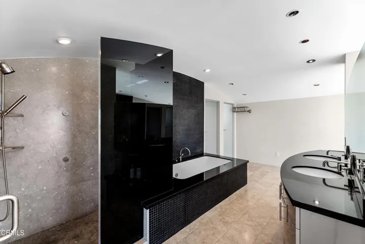 4015 Ocean Drive MLS (18 of 61)