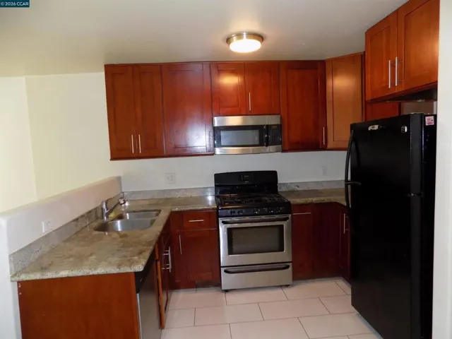 5114 Wall Ave, Richmond, California 94804 — photo 5