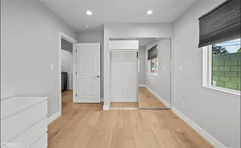 1525 N Screenland Drive, Burbank, California 91505 — photo 5